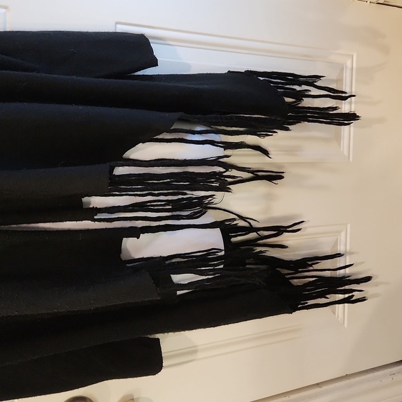 Love Tree Black Fringe Accent Cardigan - Picture 4 of 5